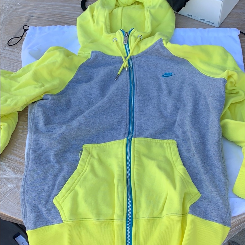 Nike hooded zip up sweatshirt
